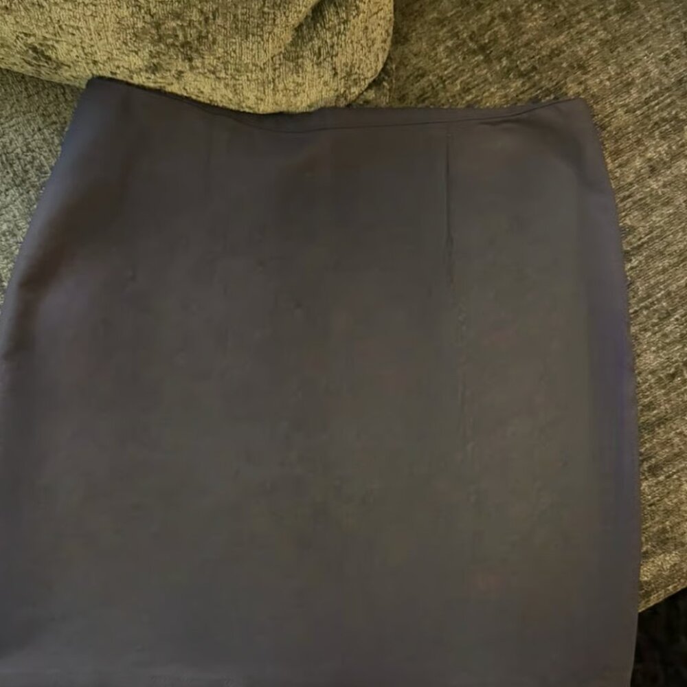 Like new mini black skirt